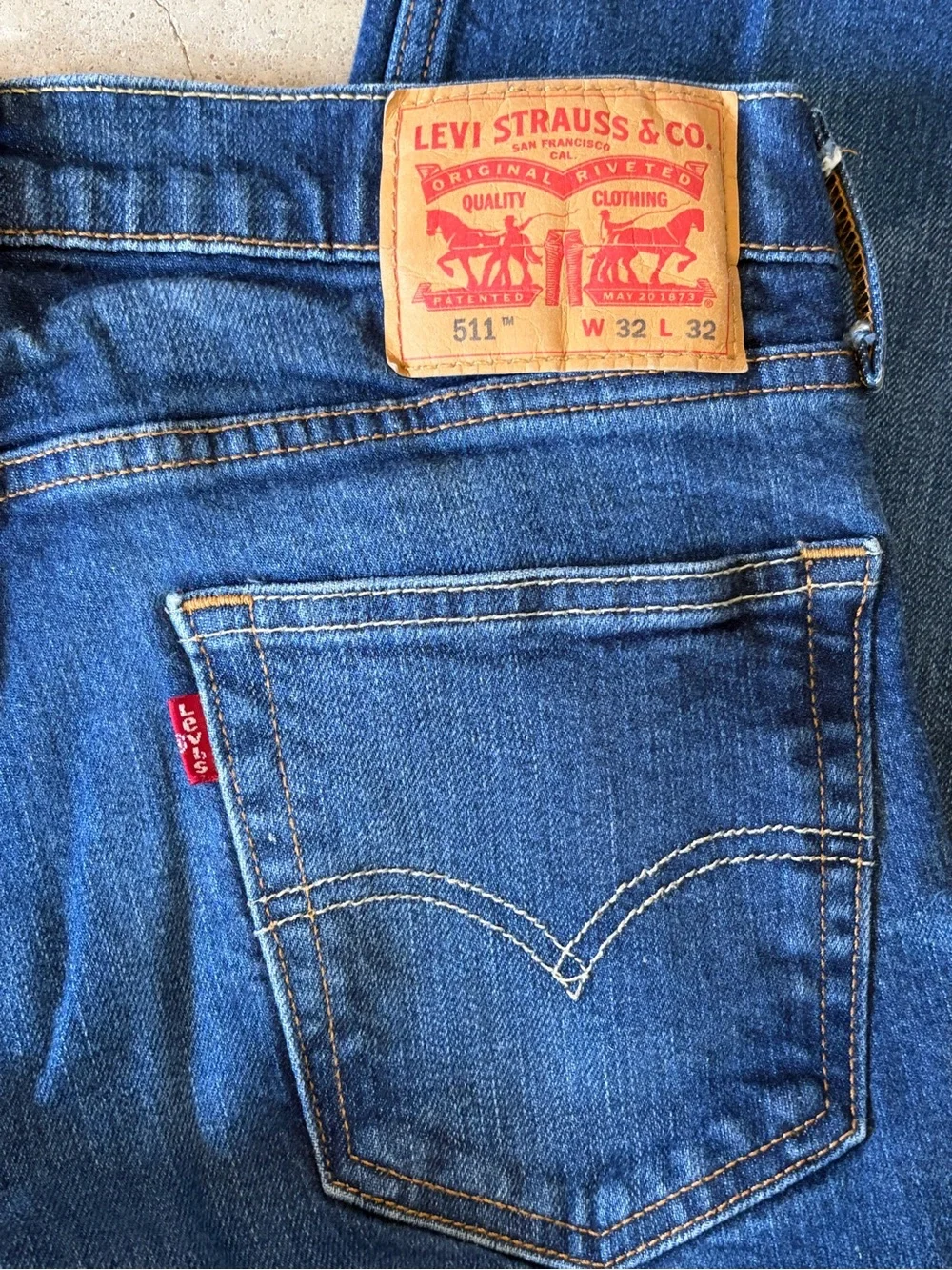 Levi’s 511 Slim Fit Stretch Medium Wash Denim Jeans W32 L32